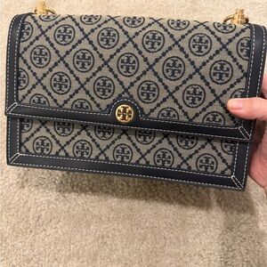 Tory Burch navy logo Patterned Shoulder Bag